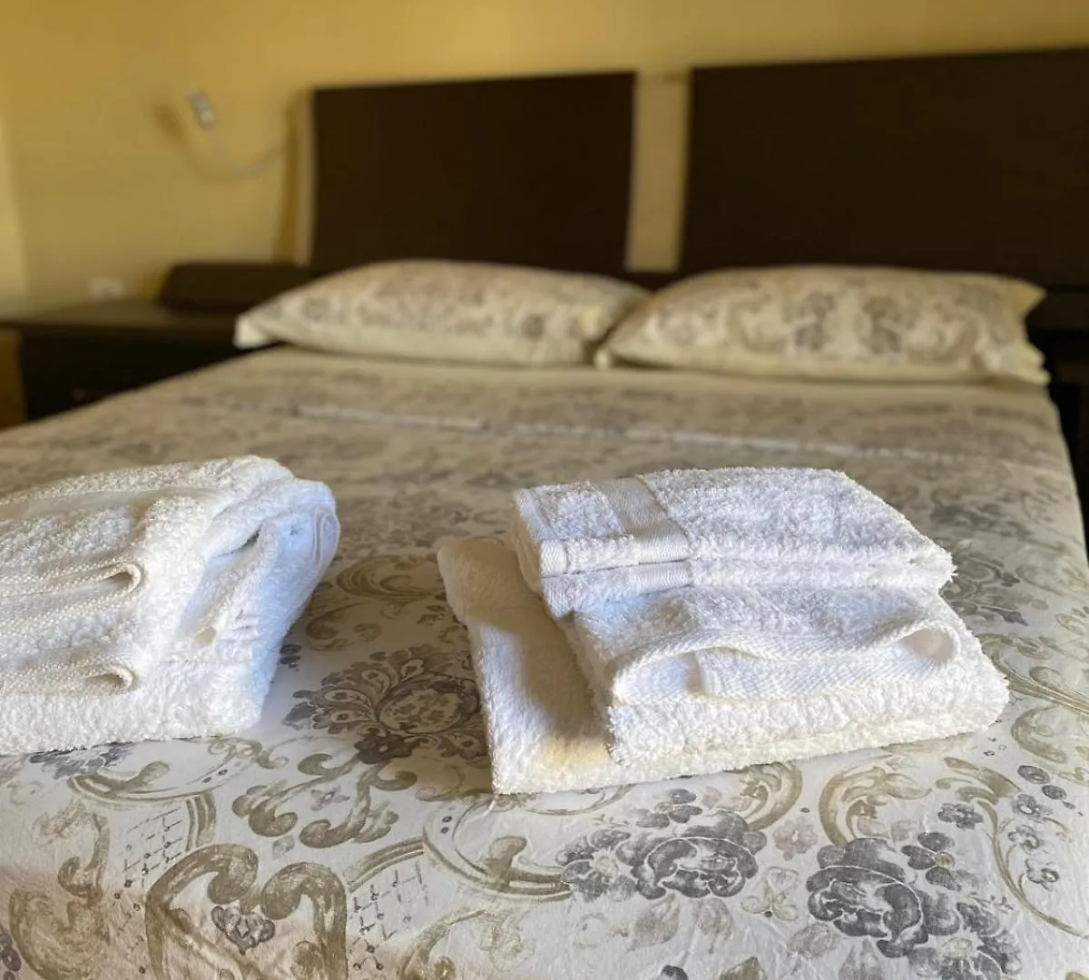 Shining Apartments Shkoder Albania
